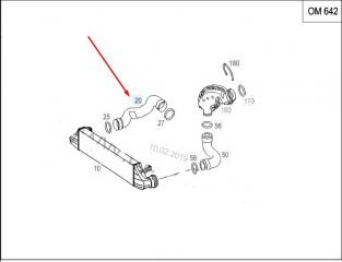Патрубок интеркулера правый C-CLASS 2005 W203 642.910 3.0L