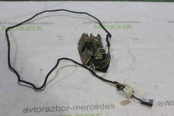 Замок двери передний левый MERCEDES V 2001 W638 611.980 2.2 CDI A6387200435 Б/У