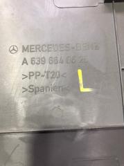 Обшивка салона левая MERCEDES V W639 272.978 3.5L