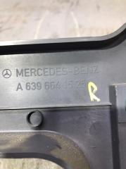 Обшивка салона правая MERCEDES V W639 272.978 3.5L