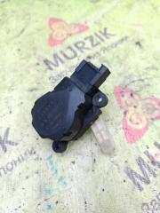 Моторчик заслонки печки MERCEDES M W163 112.970 3.7L БУ