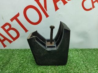 Клык бампера левый передний Лада 2106 2106