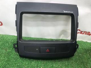 Рамка магнитолы передняя MITSUBISHI OUTLANDER CW5W 4B12 контрактная