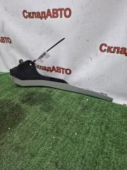 Накладка на порог наружная правая задняя Toyota Estima 2008 ACR50W 2AZFE