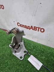 Ролик сдвижной двери левый задний Toyota Estima 2008 ACR50W 2AZFE Ролик сдвижной двери левый задний Toyota Estima 2008 ACR50W 2AZFE