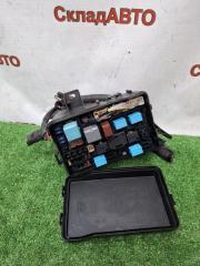 Блок предохранителей под капот правый Toyota Estima 2008 ACR50W 2AZFE Блок предохранителей под капот правый Toyota Estima 2008 ACR50W 2AZFE