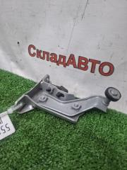 Ролик сдвижной двери левый задний Toyota Estima 2003 ACR40W 2AZFE Ролик сдвижной двери левый задний Toyota Estima 2003 ACR40W 2AZFE