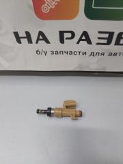 Форсунка TOYOTA Land Cruiser 2016 200 1UR-FE 23250-38040 Б/У