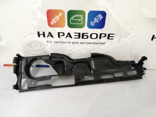 Дефлектор радиатора передний правый s60 2012 FS45 B4164T3