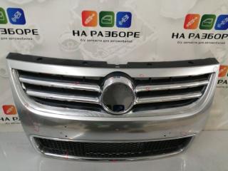 Решетка радиатора VOLKSWAGEN TOUAREG 1 Рест 7L6 853 653 Б/У