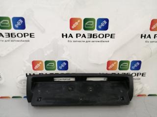 Рамка для номера задняя toyota RAV4 52105-42020 Б/У