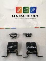 Петля крышки багажника TOYOTA Land Cruiser 2008