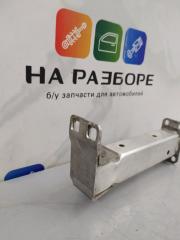 Крепление усилителя бампера переднее правое Q7 2015 4M CVMD Крепление усилителя бампера переднее правое Q7 2015 4M CVMD