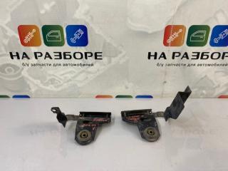 Кронштейн радиатора TOYOTA Land Cruiser 2012 200 1VD-FTV 88467-12180 Б/У