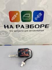 Запчасть активатор замка крышки багажника Chevrolet Captiva 2007