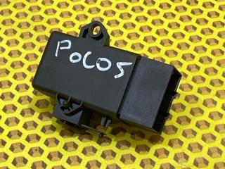 Блок управления подогревом сидений Volkswagen Polo MK2 2013 CFNA