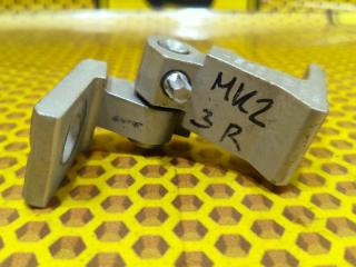 Петля двери задняя верхняя правая Volkswagen Polo MK2 2013 CFNA Петля двери задняя верхняя правая Volkswagen Polo MK2 2013 CFNA