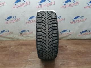 Комплект из 2-х Шина шипованная 225/45R18 Bridgestone Blizzak Spike 01 (б/у)