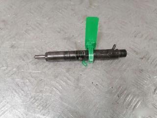 Форсунка дизельная Renault Scenic 2 1.5 DCI K9K Форсунка дизельная Renault Scenic 2 1.5 DCI K9K