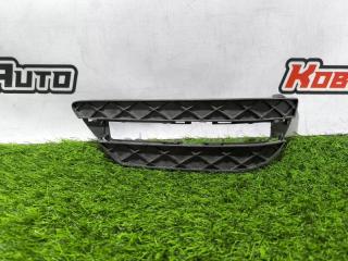 Накладка решетки бампера передняя правая Mercedes-Benz C-Class W204 контрактная