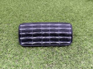 Накладка дистроника Kia K900 Накладка дистроника Kia K900