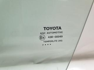 Стекло двери переднее левое Toyota Rav4 40