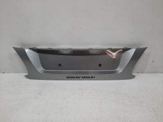 Накладка крышки багажника задняя Nissan Almera 2000-2006