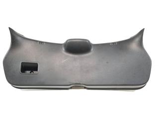 Обшивка крышки багажника задняя Nissan Qashqai 2006-2013