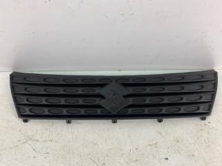 Решетка радиатора Suzuki Vitara 2015- 7211154P005PK Б/У