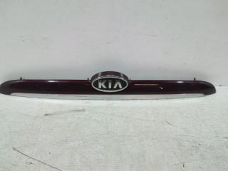 Запчасть накладка крышки багажника задняя Kia Cerato 2004- 2008