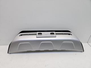 Накладка бампера передняя Toyota Fortuner 2 БУ