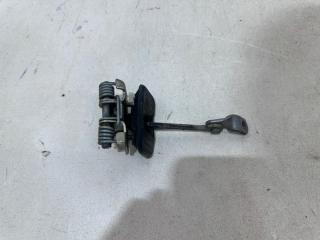 Ограничитель двери задний Renault Duster 1 2010 - 2021