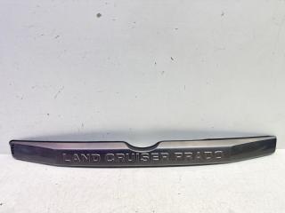 Накладка крышки багажника задняя Toyota Land Cruiser Prado 150 БУ