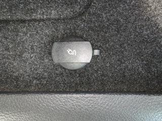 Обшивка багажника задняя правая Passat 2005 B6 BWA