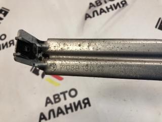 Кронштейн правый BMW 5-Series E60 M54B25 Кронштейн правый BMW 5-Series E60 M54B25