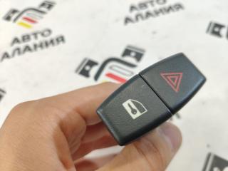 Запчасть кнопка аварийной сигнализации BMW X1 2013