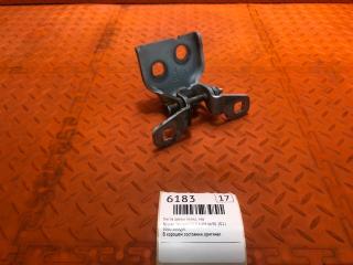 Петля двери левая передняя Nissan Terrano D10 2015 K4M A690 Петля двери левая передняя Nissan Terrano D10 2015 K4M A690