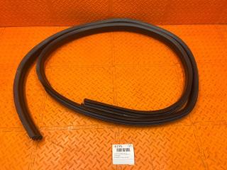 Уплотнитель двери левый задний Nissan Terrano D10 2015 K4M A690