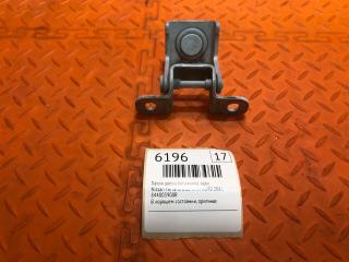 Петля двери багажника задняя Nissan Terrano D10 2015 K4M A690