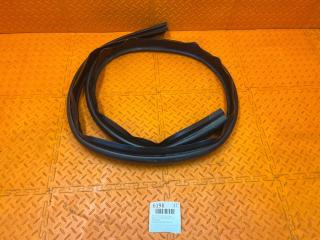 Уплотнитель водостока крыши правый Nissan Terrano D10 2015 K4M A690