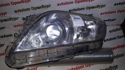 Фара левая Toyota RAV4 2010-2012 8117042501 Б/У