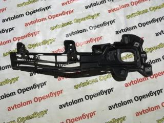 Решетка бампера передняя левая Toyota Land Cruiser 2015- 200 5311360090 Б/У