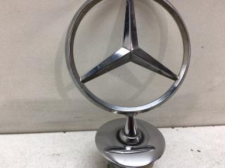 Эмблема передняя Mercedes E350 W212 3.5