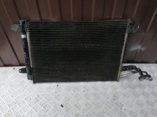 Запчасть радиатор кондиционера Audi A3 2010