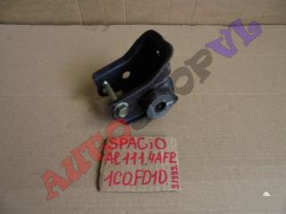 Крепление подушки двс переднее COROLLA SPACIO 09.1999г. AE111 4AFE