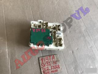 Блок предохранителей салона TOYOTA VISTA SV30 82641-32041 контрактная