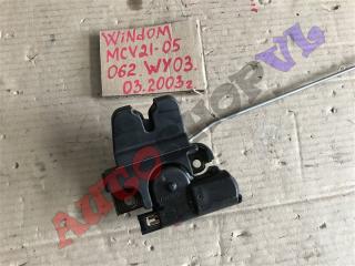 Замок крышки багажника TOYOTA WINDOM MCV21 2MZFE