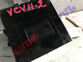 Блок управления дверьми TOYOTA WINDOM VCV11 4VZFE