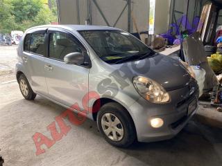 Бачок стеклоомывателя TOYOTA PASSO KGC30 1KRFE