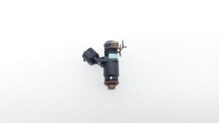 Форсунка топливная Volkswagen Polo Mk6 2021 CWVA